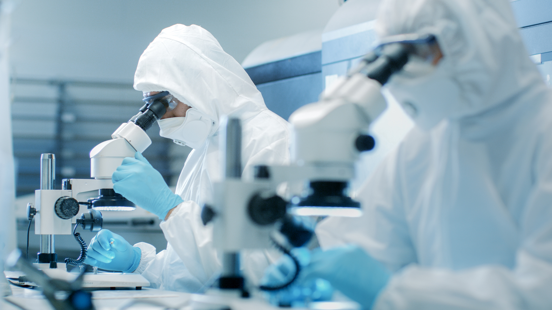 Kyocera Technologies – two engineers in sterile cleanroom.